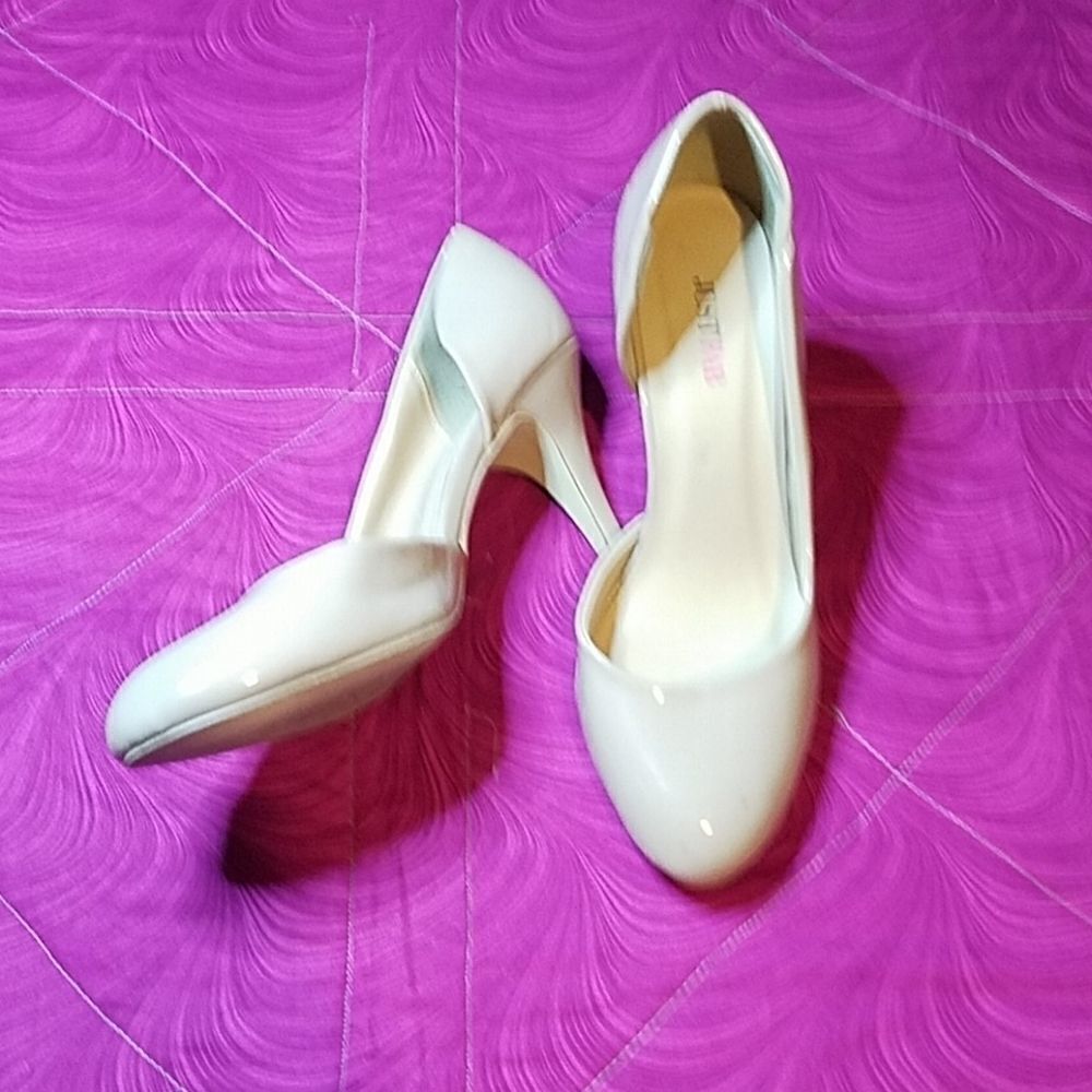 ✔ 5 for $25 JustFab bertha heels size 8.5